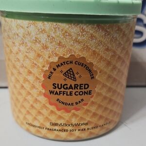 Bath & Body Works Sugared Waffle Cone Candle with Mint Green Lid